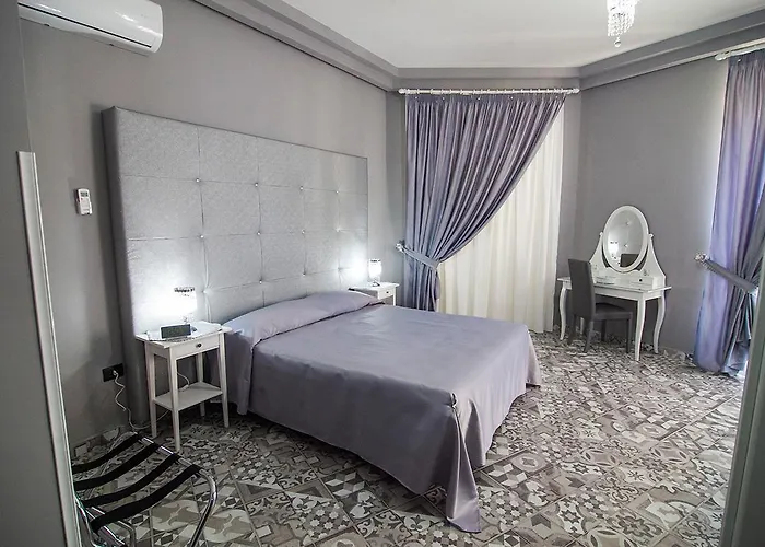 Luxury 3* Napoli