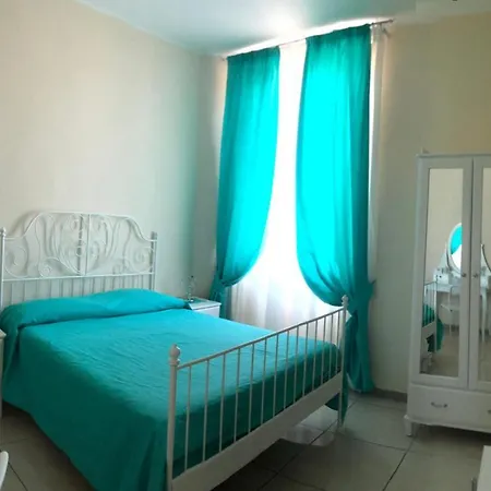 Luxury Nápoly